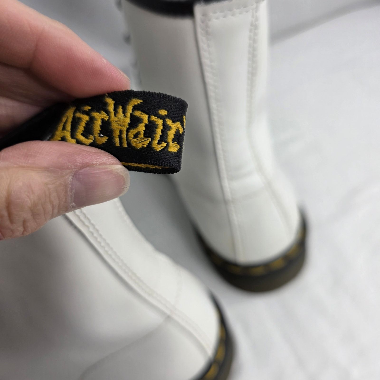 Dr. Martens Dr Martens Women's White Smooth Leather Combat Lace Up Boots Size US 9 / IT 39 - 8 Thumbnail