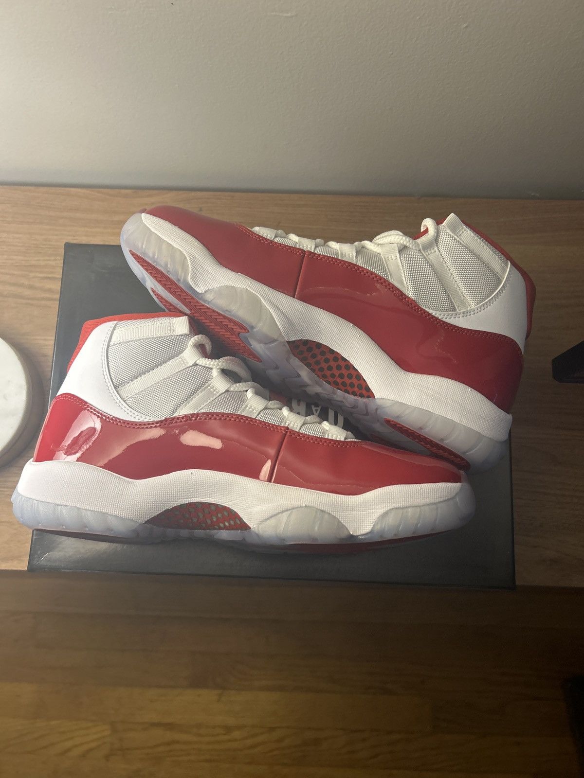 Jordan Brand Jordan 11 high cherry Size US 10.5 / EU 43-44 - 3 Thumbnail