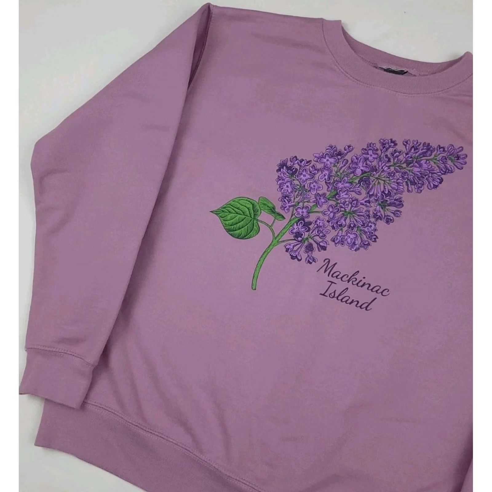 Vintage VINTAGE Mackinac Island Lavender Purple Flower Print Sweatshirt USA Vtg Unbranded Pullover Sweatshirt Women Girls M/L Purple Flower Print Size M / US 6-8 / IT 42-44 - 2 Thumbnail