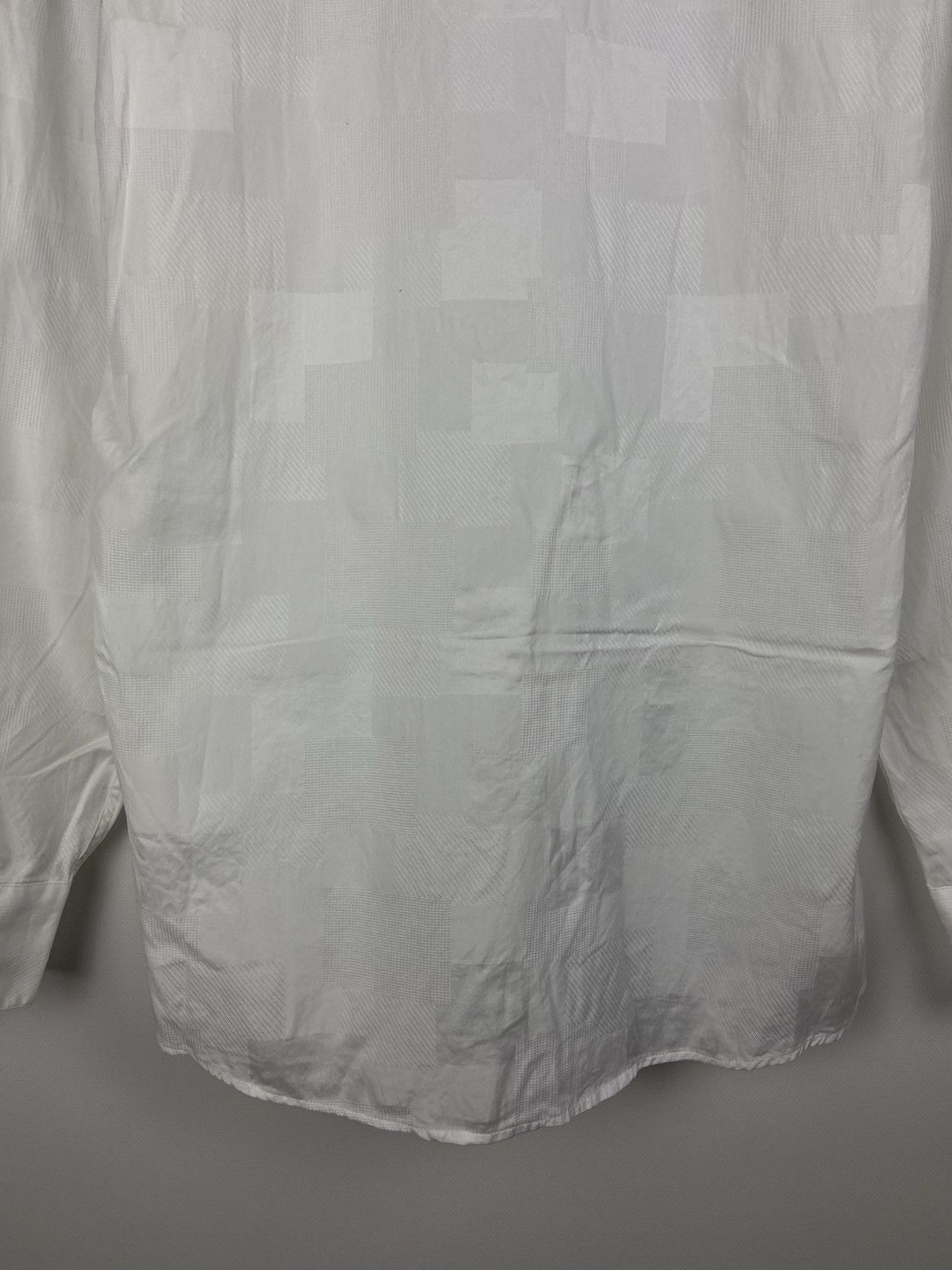 Versace Vintage Gianni Versace Luxury Geometric White Shirt Sz 48 Size US M / EU 48-50 / 2 - 16 Thumbnail