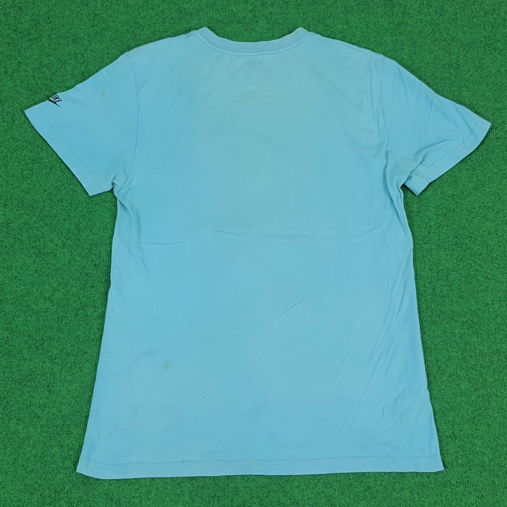 Nike Vintage Nike Air Force 1 Sportwear T-shirt Size US M / EU 48-50 / 2 - 3 Thumbnail