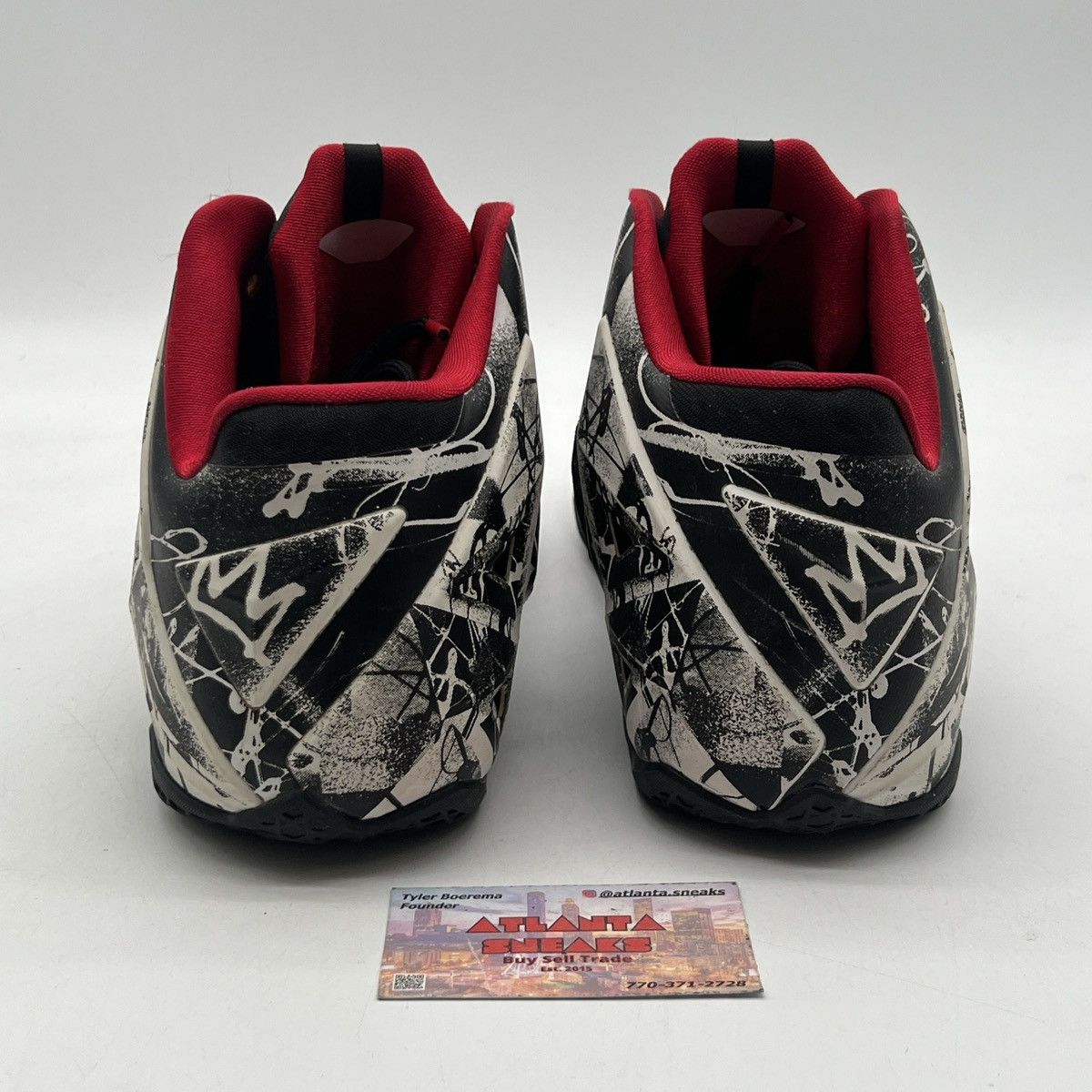 Nike Lebron 11 graffiti Size US 14 / EU 47 - 3 Thumbnail