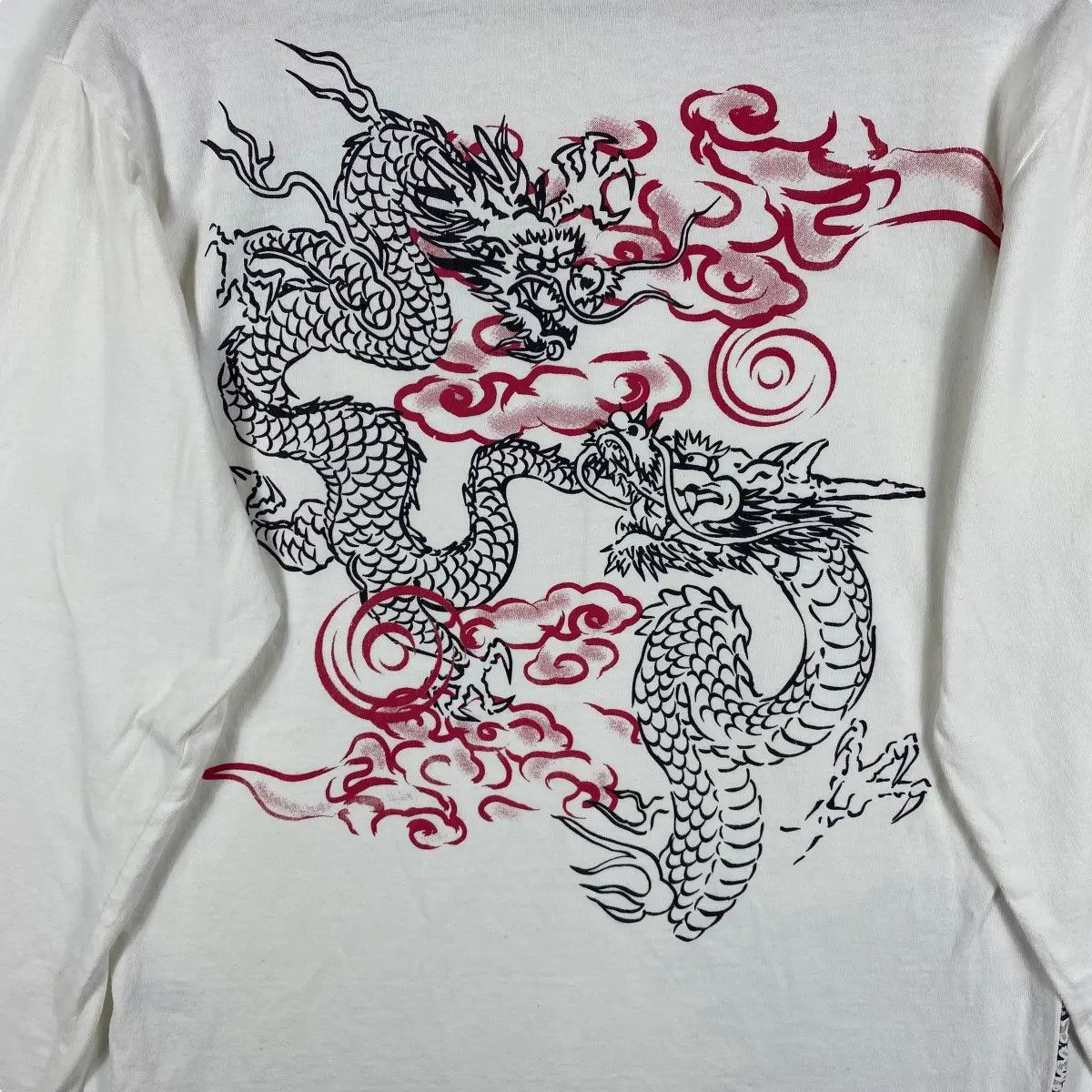Japanese Brand Vintage JAPANESE TRADITIONAL Dragon Mystical Creature LS Tee Size US M / EU 48-50 / 2 - 6 Thumbnail