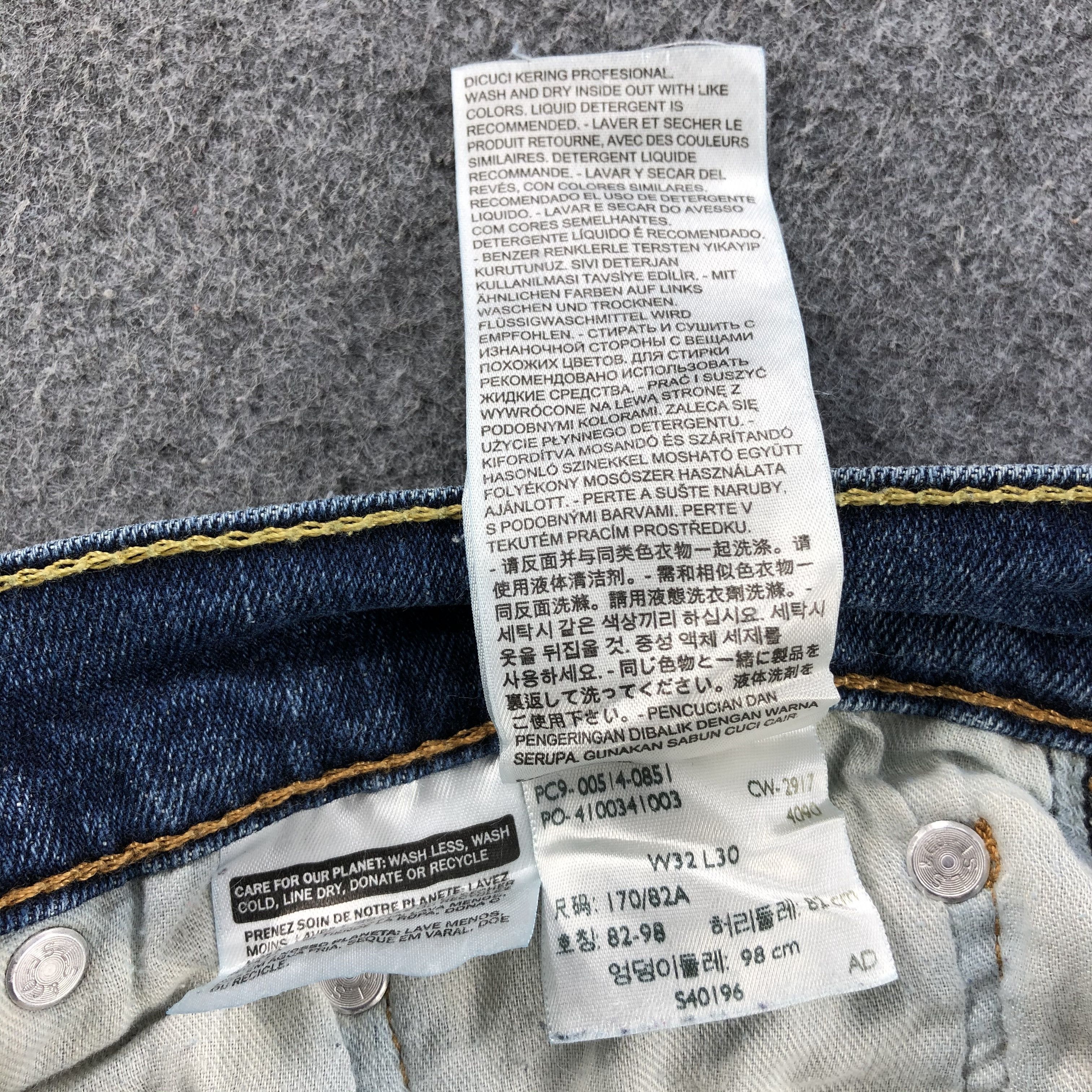 Levi's Vintage Blue Levis 514 Jeans-J948 Size US 33 - 12 Thumbnail