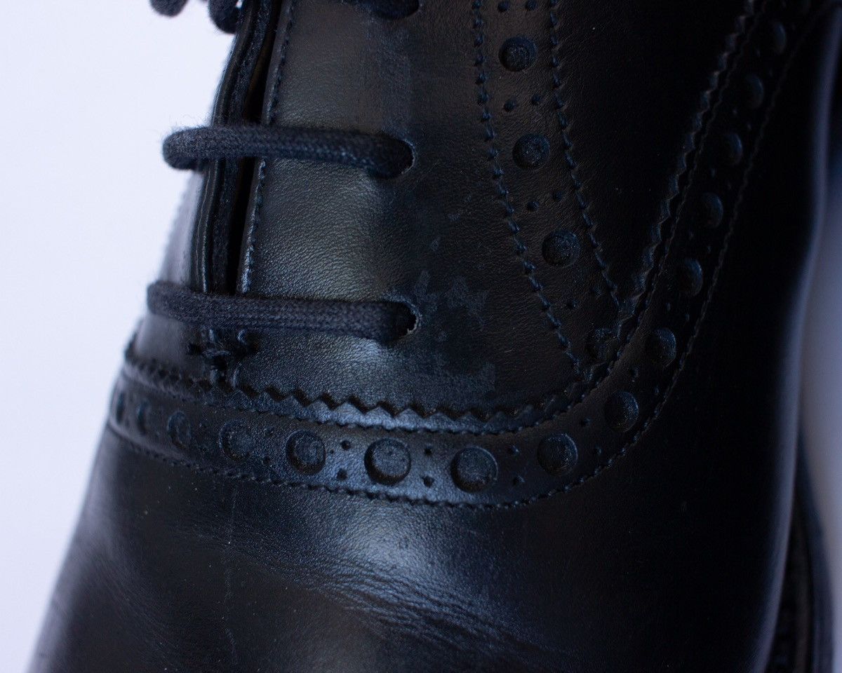 Church's Church’s Custom Grade Leather Wingtip Shoe’s Made in England Size US 10 / EU 43 - 12 Thumbnail
