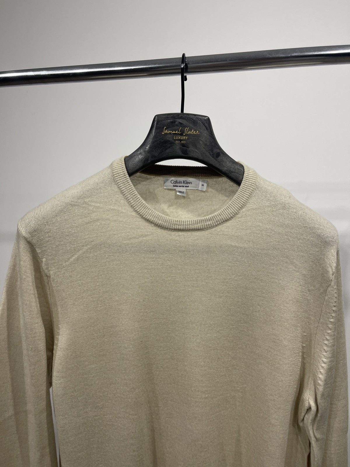 Calvin Klein Light beige wool sweater calvin klein jumper m Size US M / EU 48-50 / 2 - 11 Thumbnail