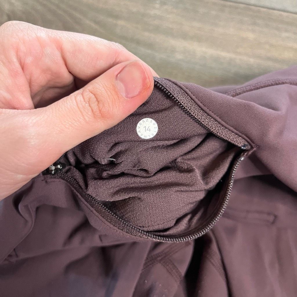 Lululemon Lululemon Brown Cropped Athletic Leggings Women 14 Size 36" / US 14 / IT 50 - 3 Thumbnail