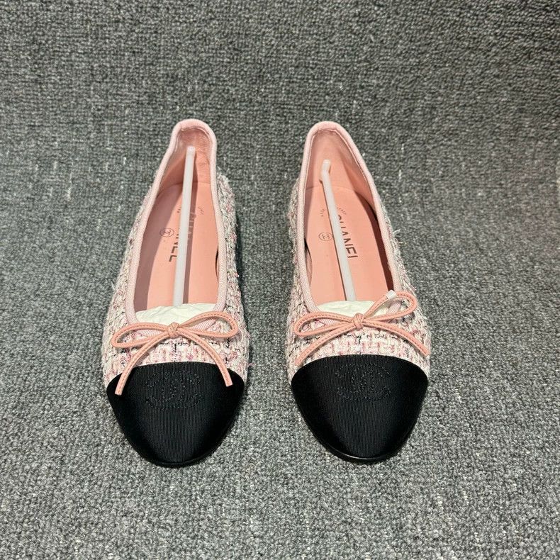Chanel Chanel Pink coarse flower bow flat shoes Size US 7.5 / IT 37.5 - 2 Thumbnail