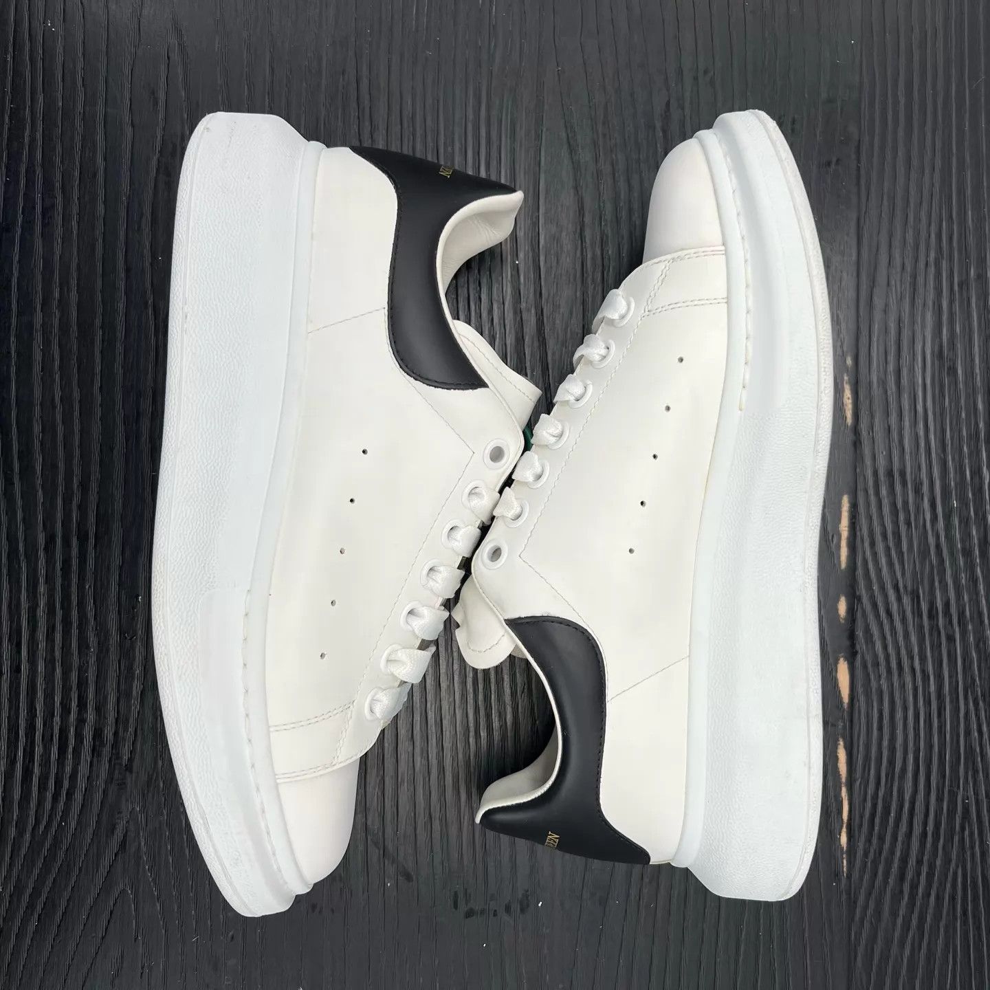 Alexander McQueen Alexander McQueen Black Tail Smooth Calf 41 Size US 8 / EU 41 - 2 Thumbnail
