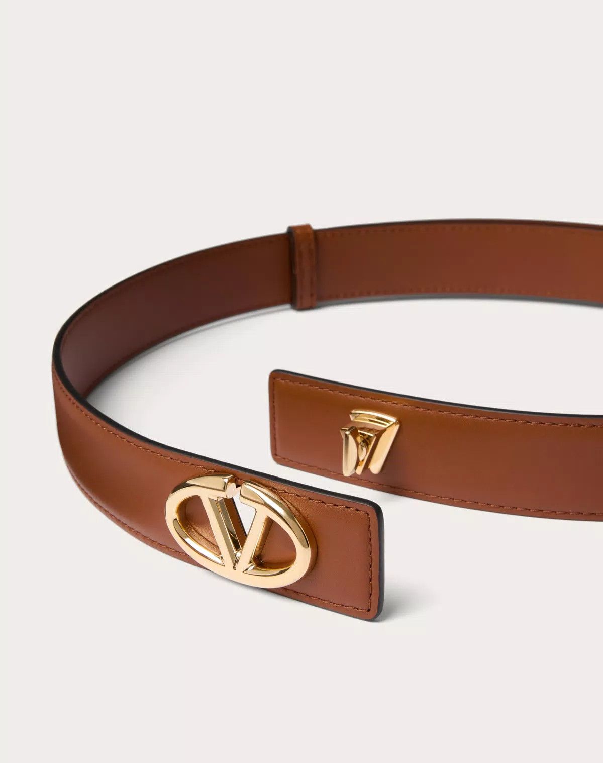 Valentino o1s1wg111125 Size: M / Vlogo Calfskin Belt in Tobacco Size ONE SIZE - 2 Thumbnail