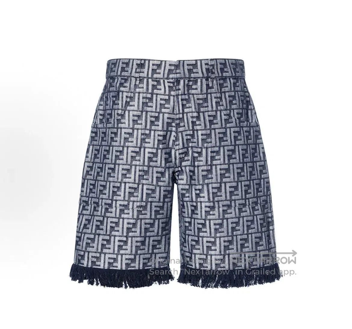 Fendi FENDI SS23 FF Print Mid-Rise Denim Shorts. Size US 31 - 1 Thumbnail