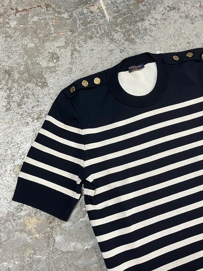 Louis Vuitton Louis Vuitton Uniform Navy Striped T-Shirt Size US XS / EU 42 / 0 - 5 Thumbnail
