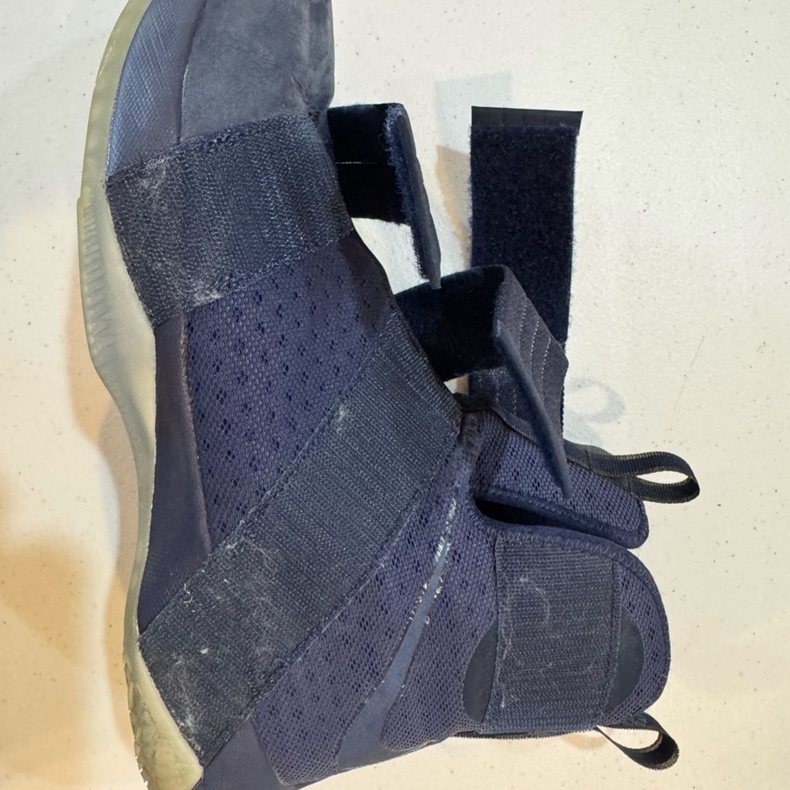 Nike Nike LeBron Basketball Shoes w/ Velcro Straps & Suede Finish Size US 12 / EU 45 - 6 Thumbnail