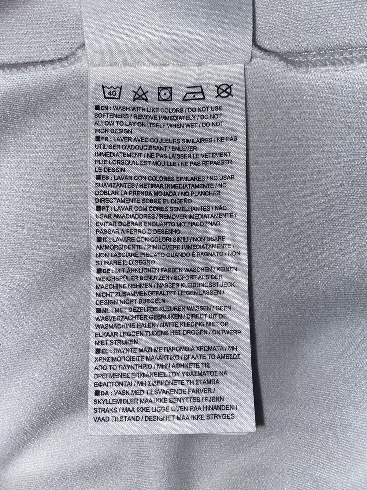 Chelsea Soccer Chelsea FC Carabao 2020/21 - Medium - Very Good Condition + Size US M / EU 48-50 / 2 - 14 Thumbnail