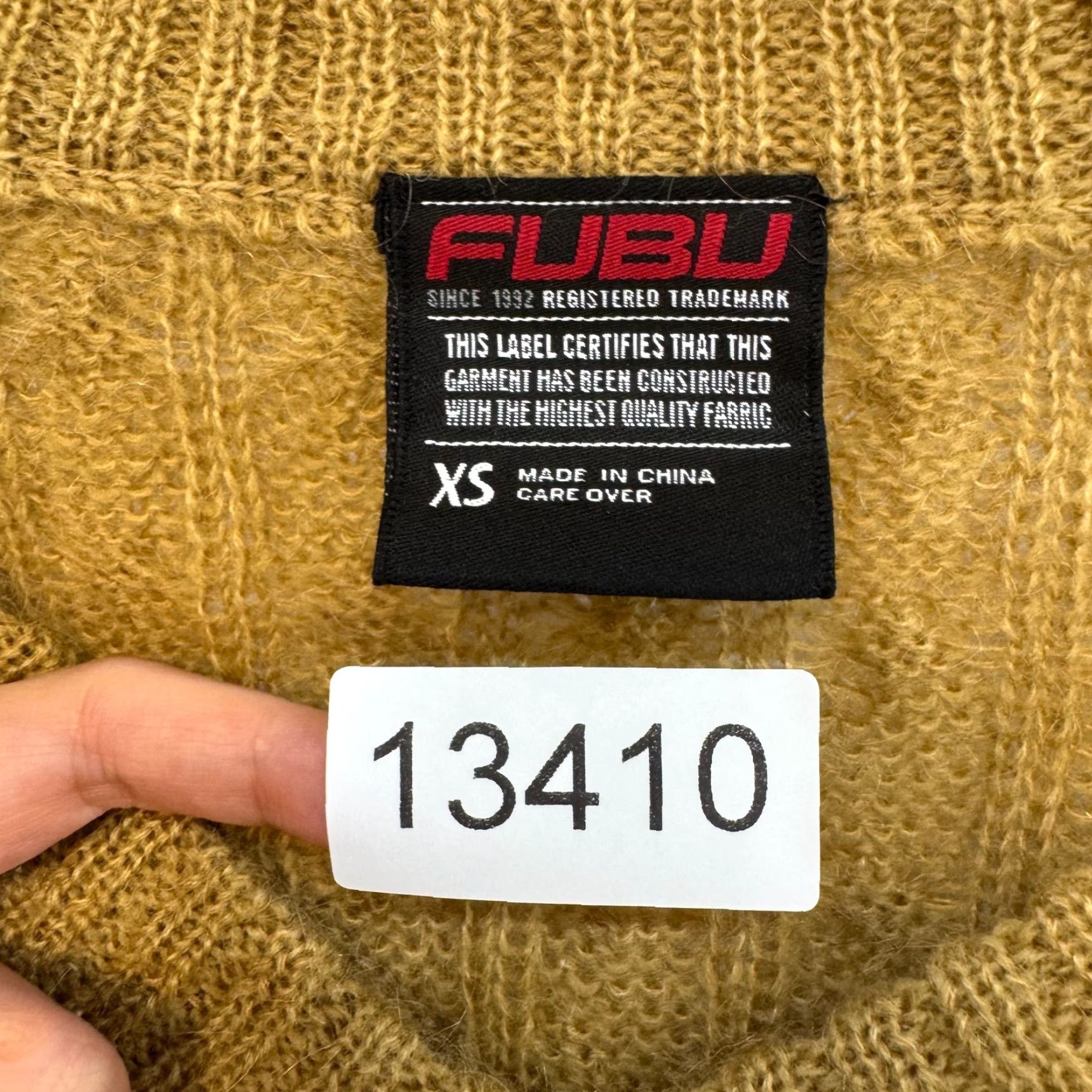 Fubu VINTAGE Fubu Crop Sweater XS Small Tan Khaki Cable Knit Preppy Academia Beige Womens Size XS / US 0-2 / IT 36-38 - 8 Thumbnail