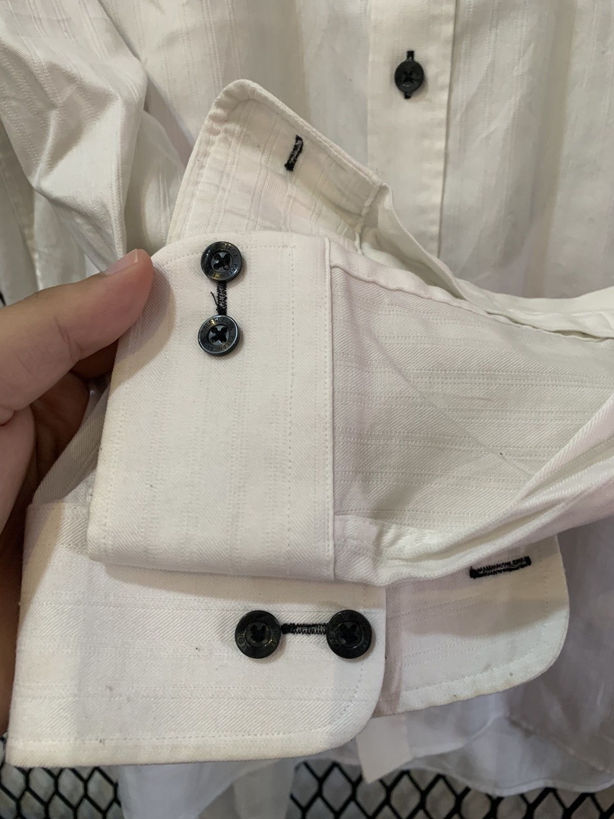Balenciaga Balenciaga button up longsleeve formal white plain Size US XL / EU 56 / 4 - 5 Thumbnail
