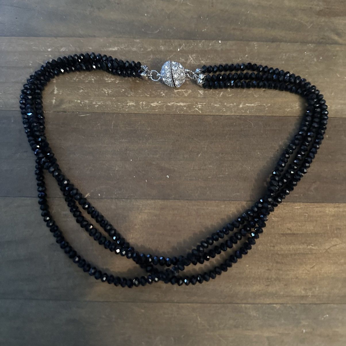 Vintage Vintage triple strand black glass bead necklace Size ONE SIZE - 2 Thumbnail
