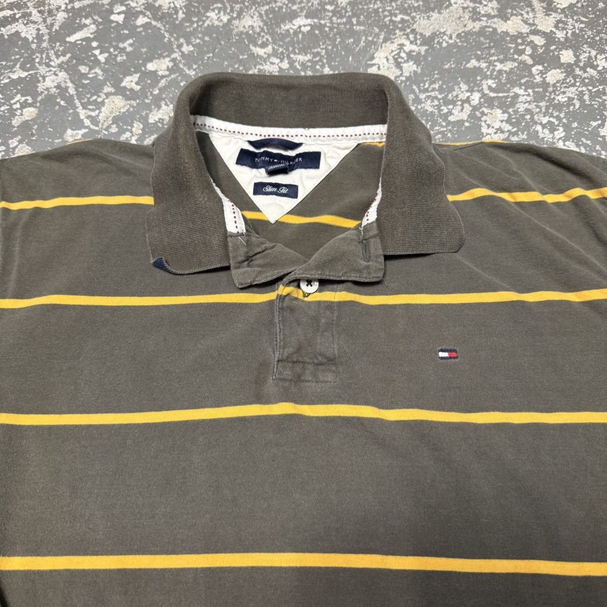 Vintage Vintage Tommy Hilfiger Brown Yellow Striped Polo Tshirt Size US M / EU 48-50 / 2 - 4 Thumbnail
