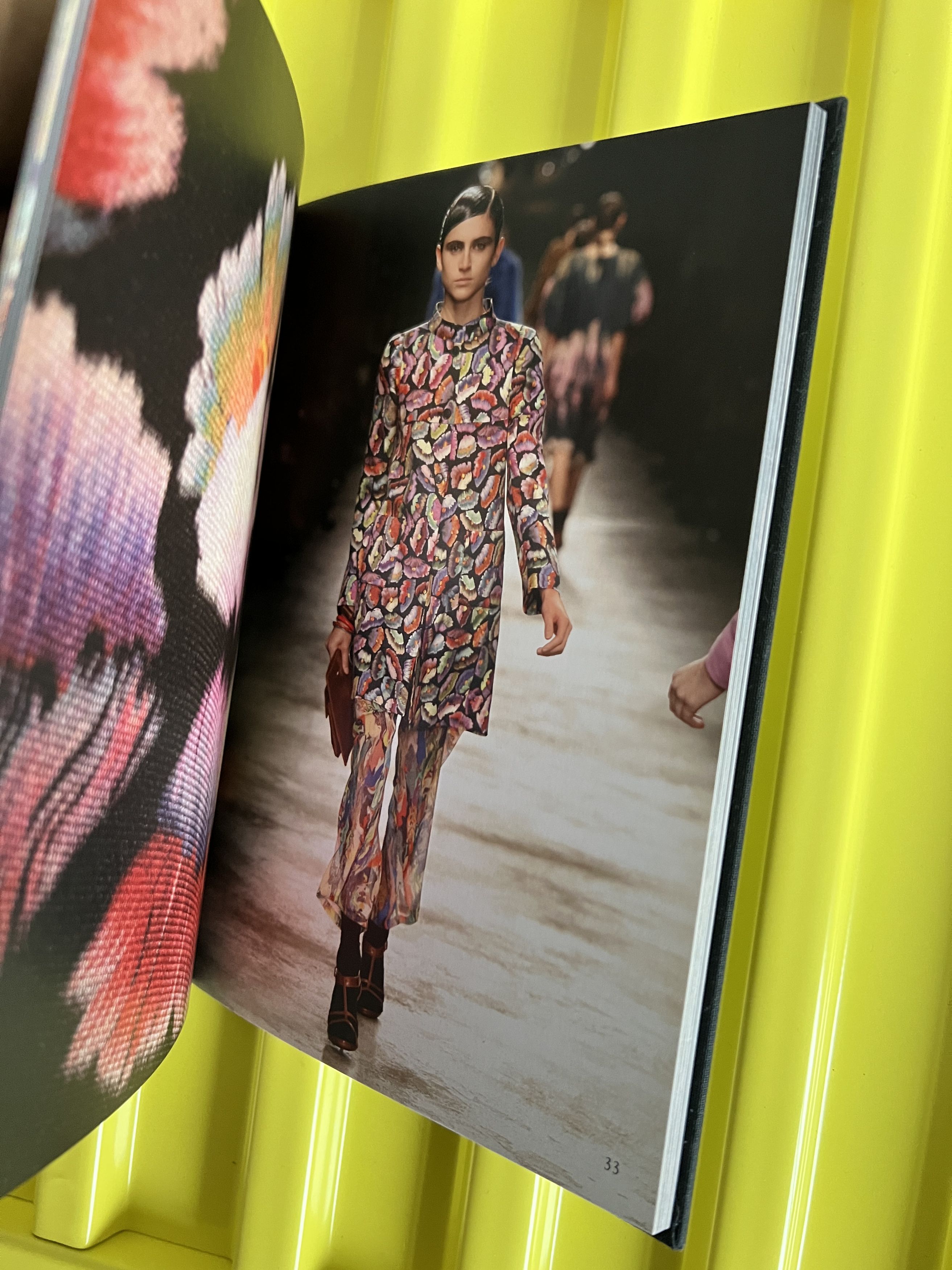 Dries Van Noten Dries Van Noten Lookbook FW/08-09 Size ONE SIZE - 8 Thumbnail