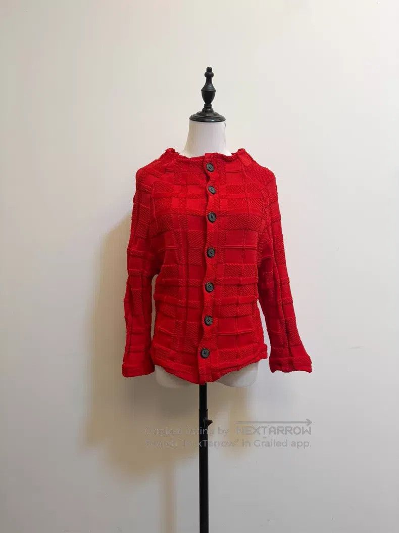 Yohji Yamamoto Yohji Yamamoto Red Plaid Pleated Knit Cardigan shirt Size XS / US 0-2 / IT 36-38 - 1 Thumbnail