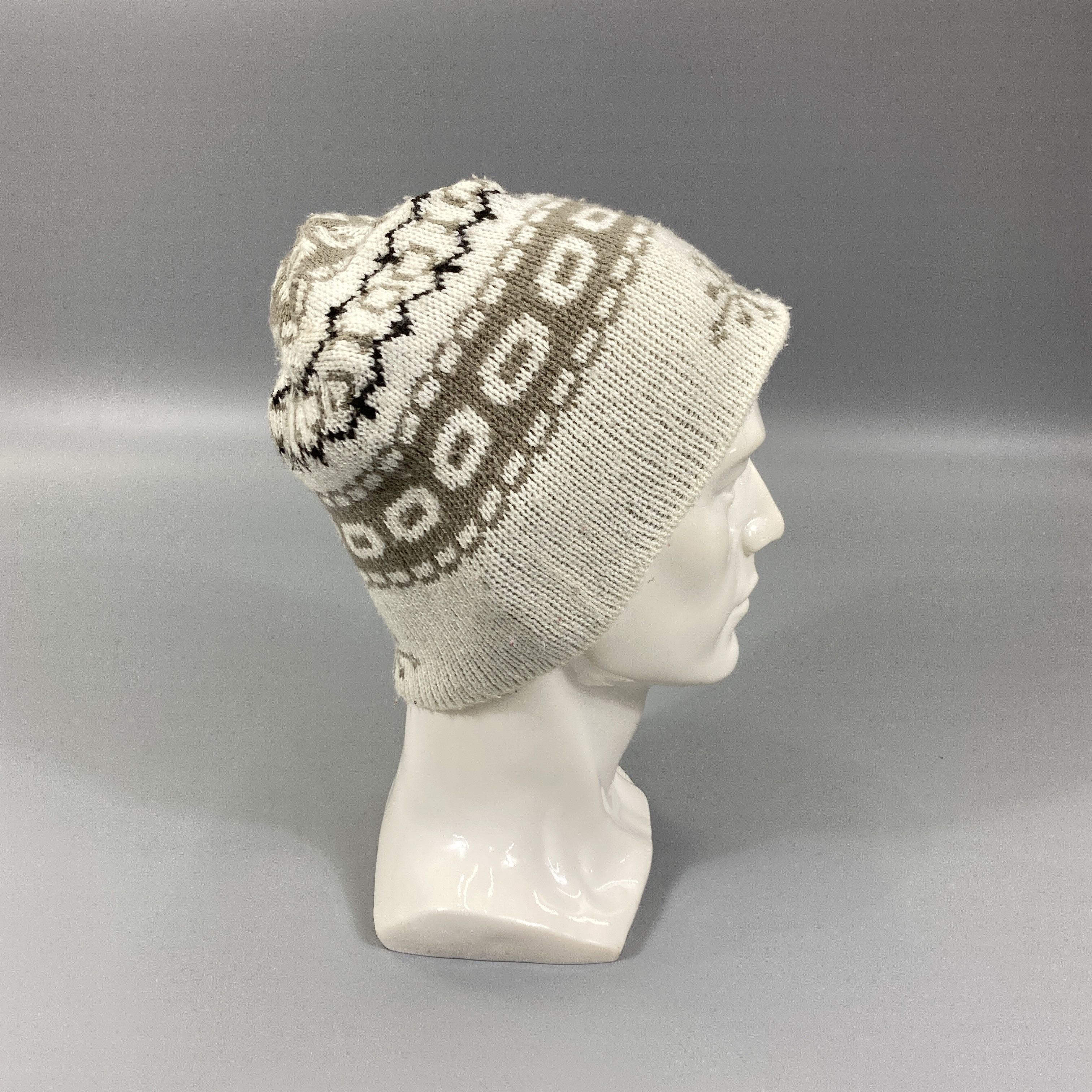 Japanese Brand Winter Snow Cap Beanie Hat -BN832 Size ONE SIZE - 4 Thumbnail