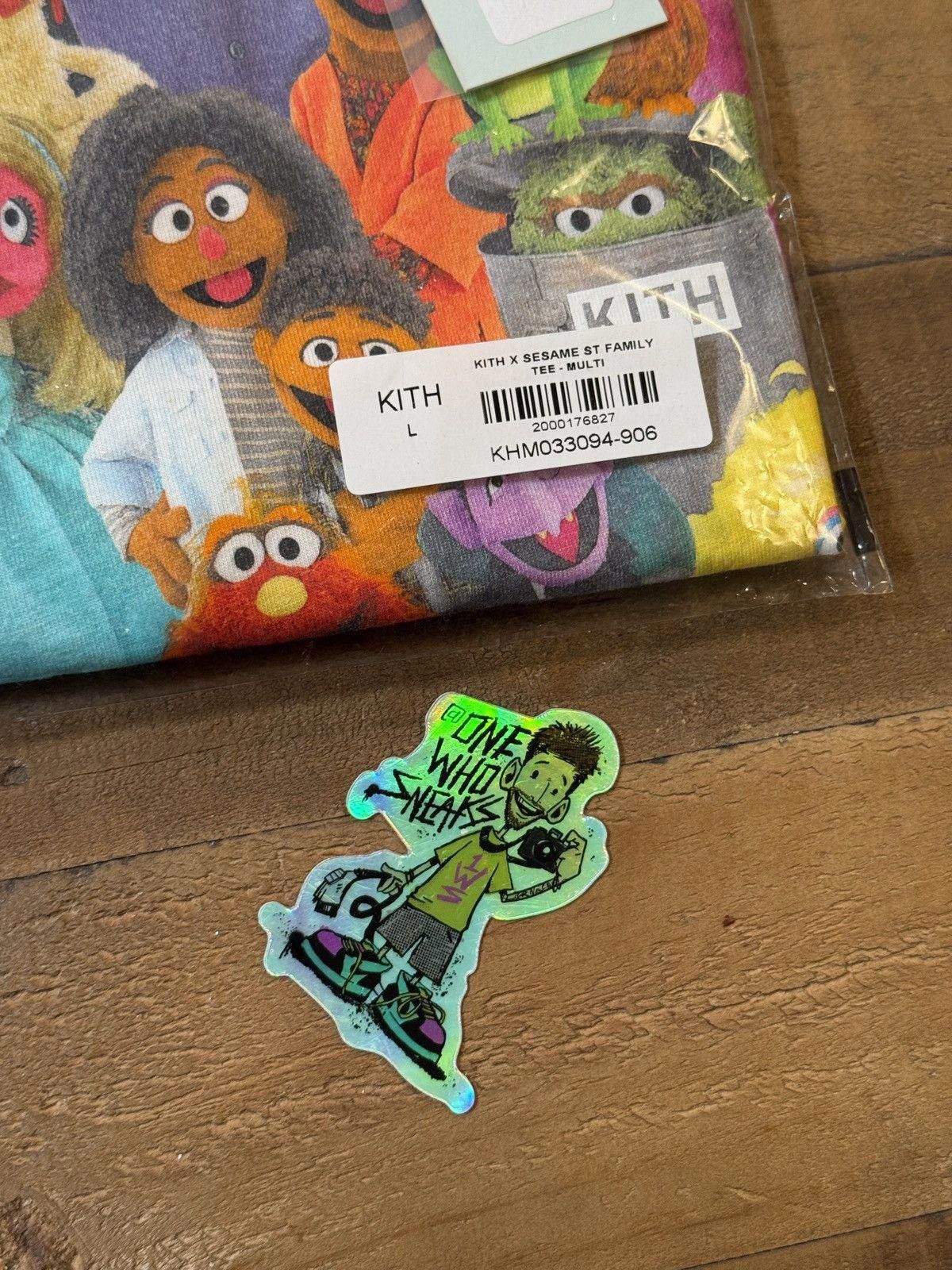Kith Kith x Sesame Street Family Tee Size Large Size US L / EU 52-54 / 3 - 7 Thumbnail
