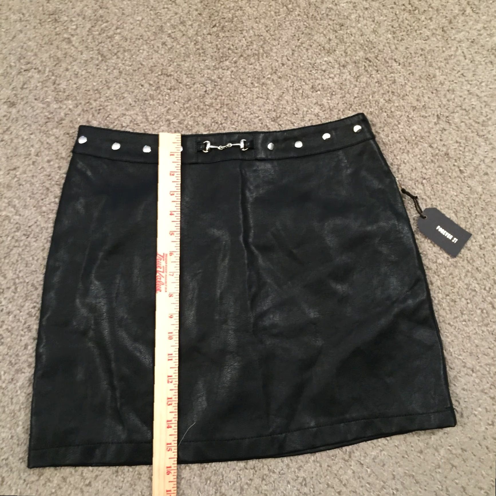 Forever 21 Forever 21 Skirt Short Lined Black Faux Leather A-Line 29 Women Size 29" - 5 Thumbnail