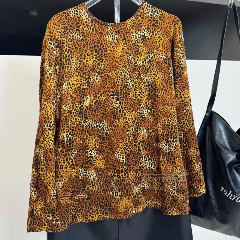 Yves Saint Laurent Yves Saint Laurent Colorful Silk Women's Shirt . Size M / US 6-8 / IT 42-44 - 2 Thumbnail