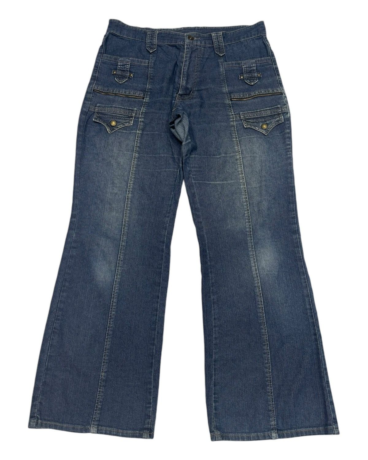 Japanese Brand VINTAGE JAPANESE UNBRAND BAGGY FLARED JEANS Size US 32 / EU 48 - 1 Thumbnail