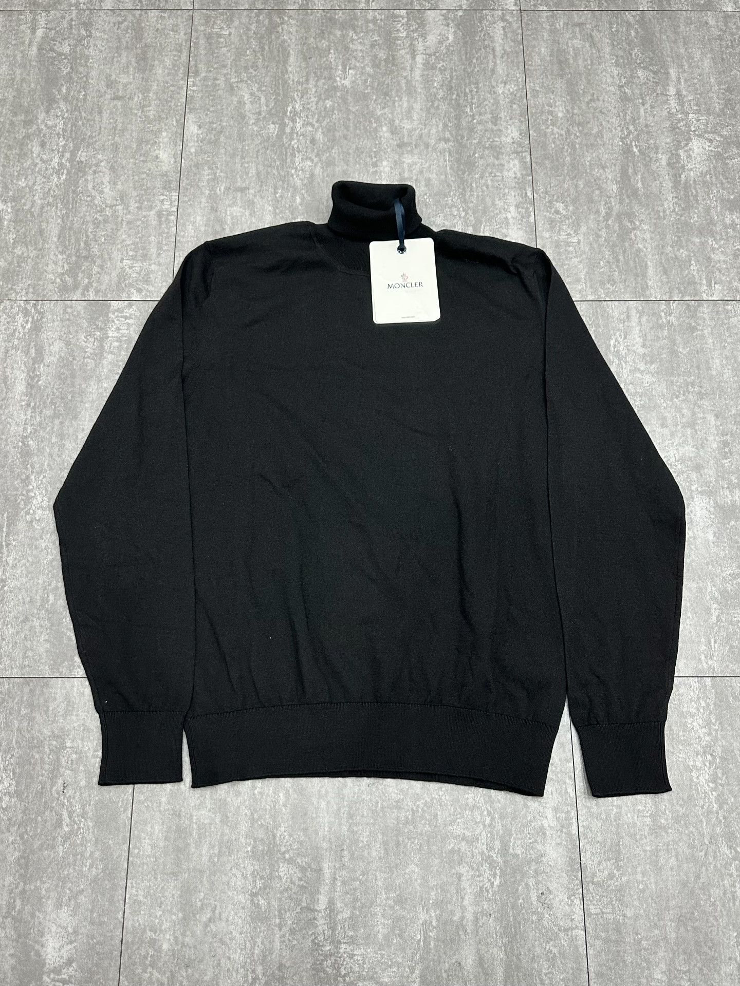 Moncler Moncler Knit Black Sweater l Men Size US L / EU 52-54 / 3 - 1 Thumbnail