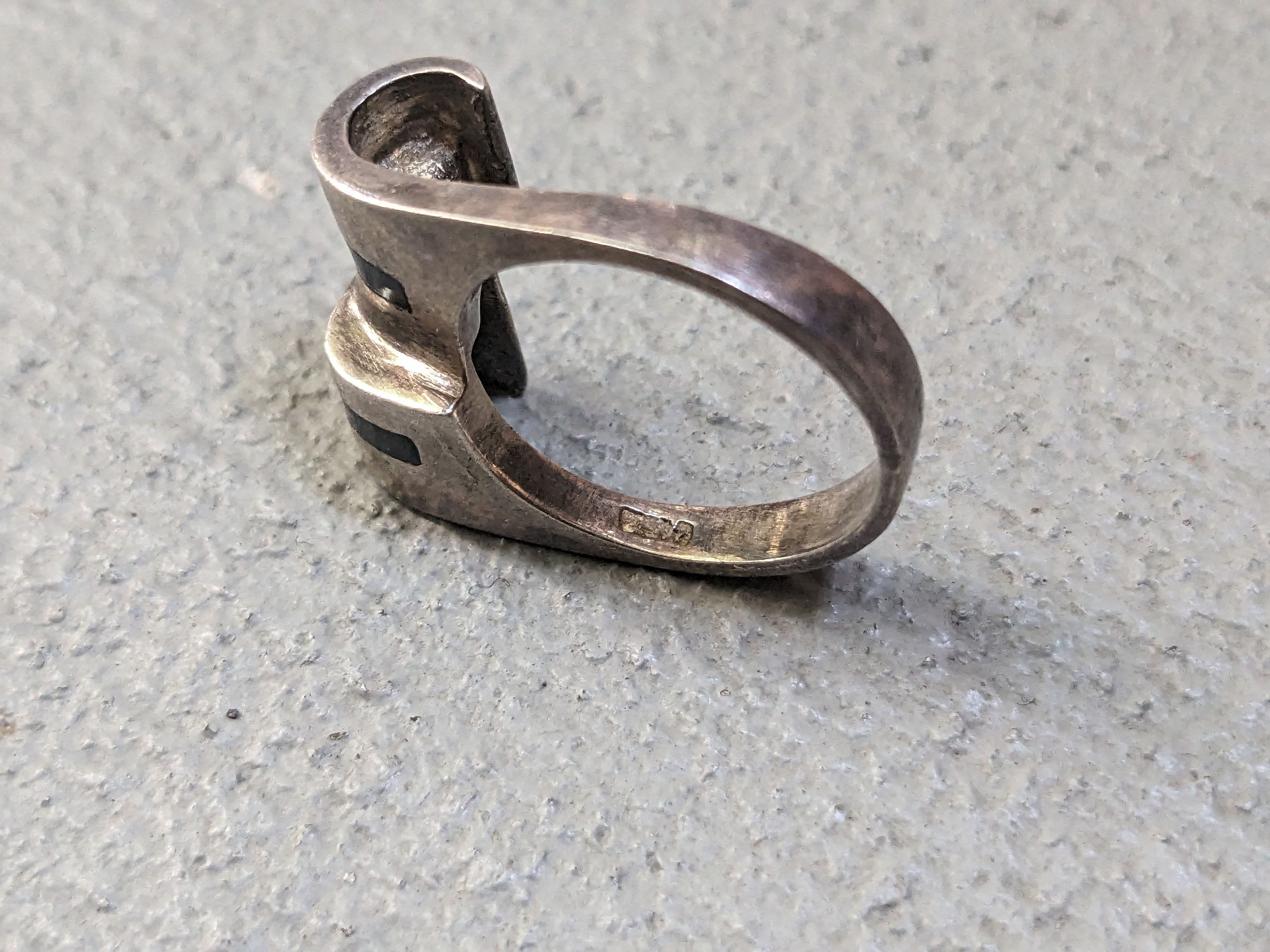Jewelry Vintage Sterling Silver Ring Size 6.25 Black Onyx Modern Size ONE SIZE - 9 Thumbnail