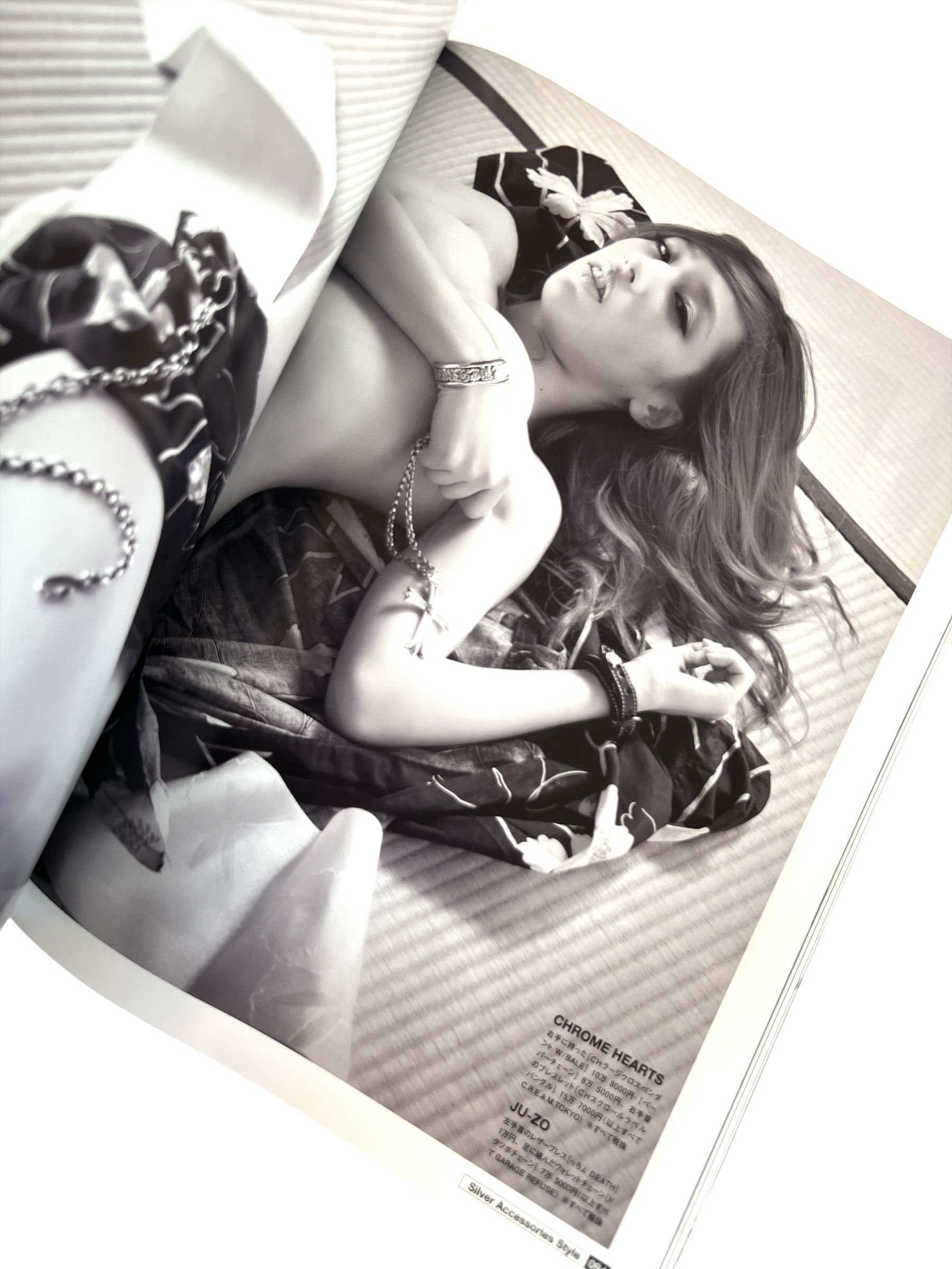 Chrome Hearts CHROME HEARTS Magazine 2016 Catalog Silver Girl Japan Size ONE SIZE - 7 Thumbnail