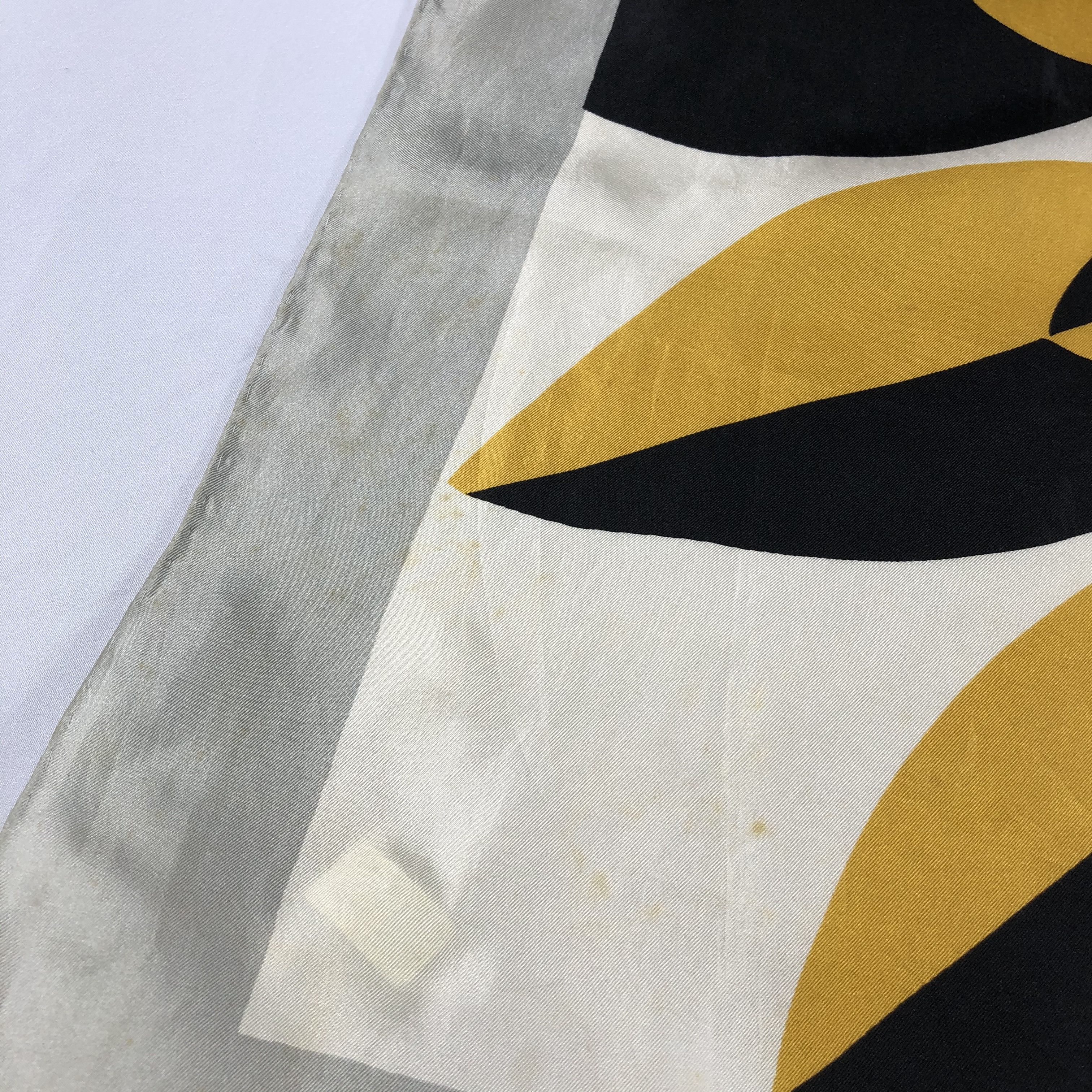 Vintage vintage Silk Scarf Size ONE SIZE - 6 Thumbnail