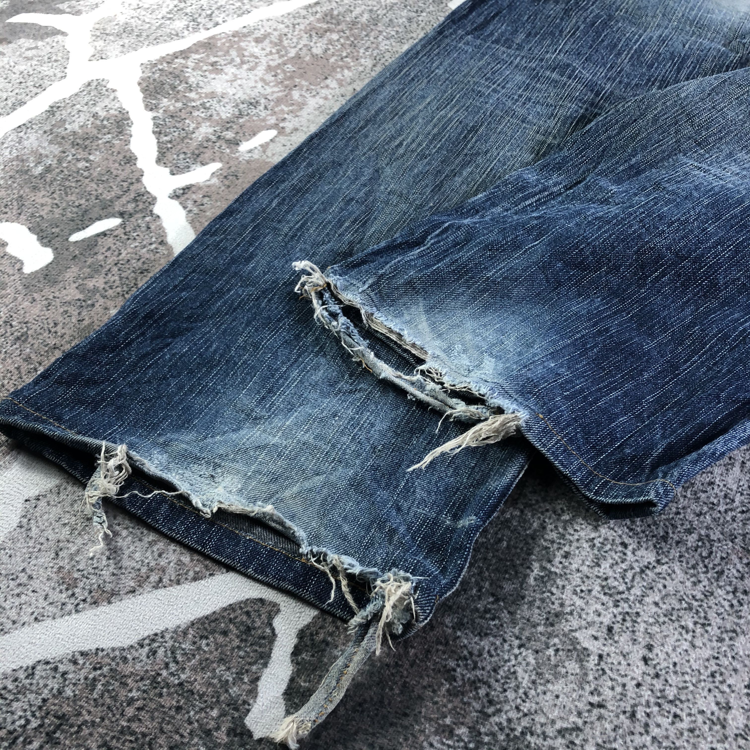 Edwin Vintage Edwin 504 Jeans Distressed Denim KJ3080 Size US 32 / EU 48 - 6 Thumbnail