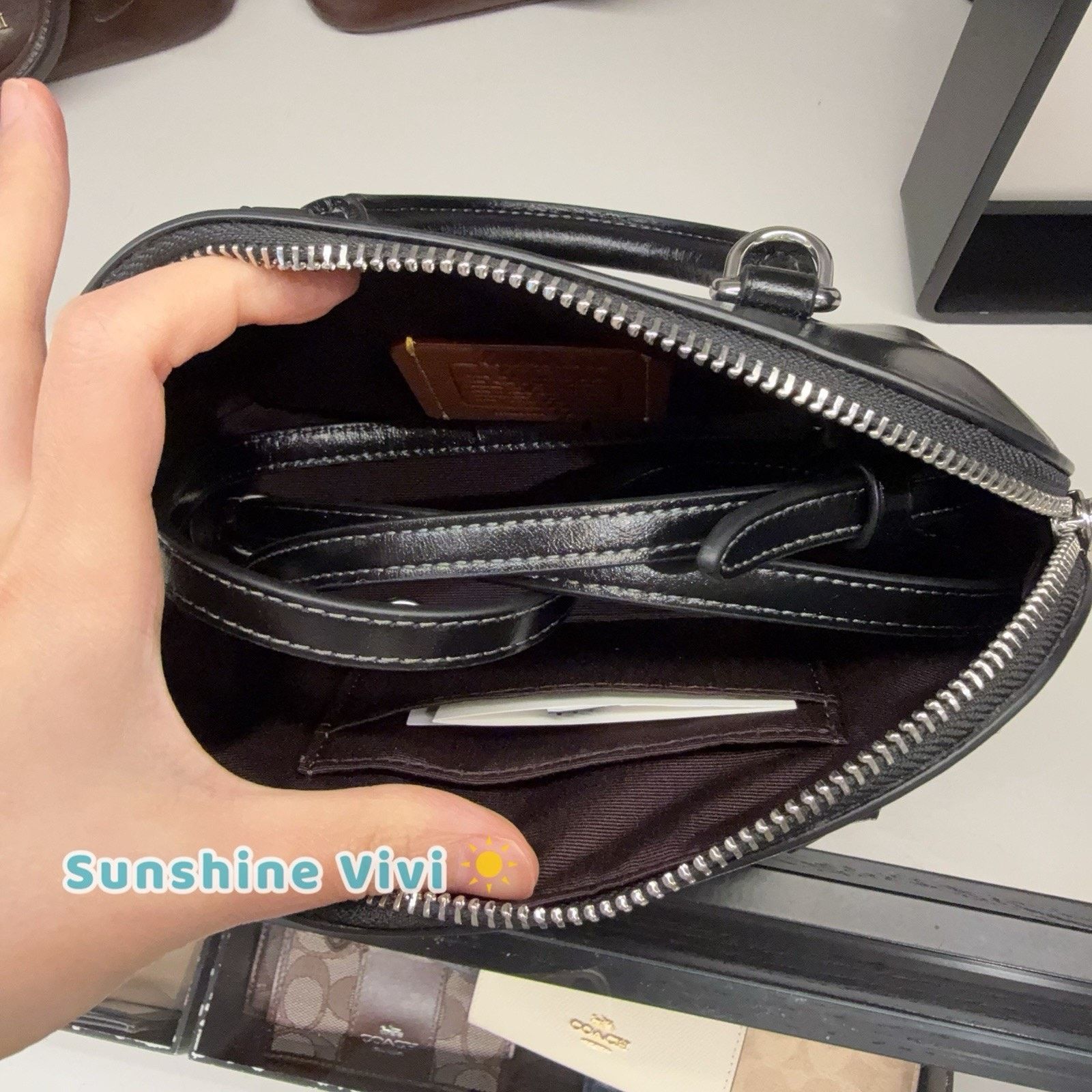 Coach NWT Coach Lala Mini Satchel Bag CEA01 leather Black Size ONE SIZE - 4 Thumbnail