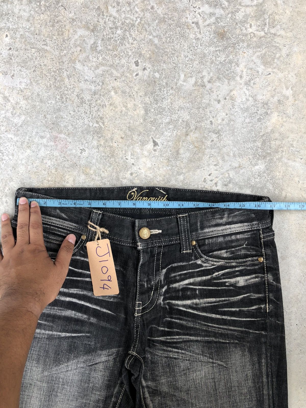 Vanquish Japanese Vanquish Distressed Jeans Skinny Jeans Size US 33 - 23 Thumbnail