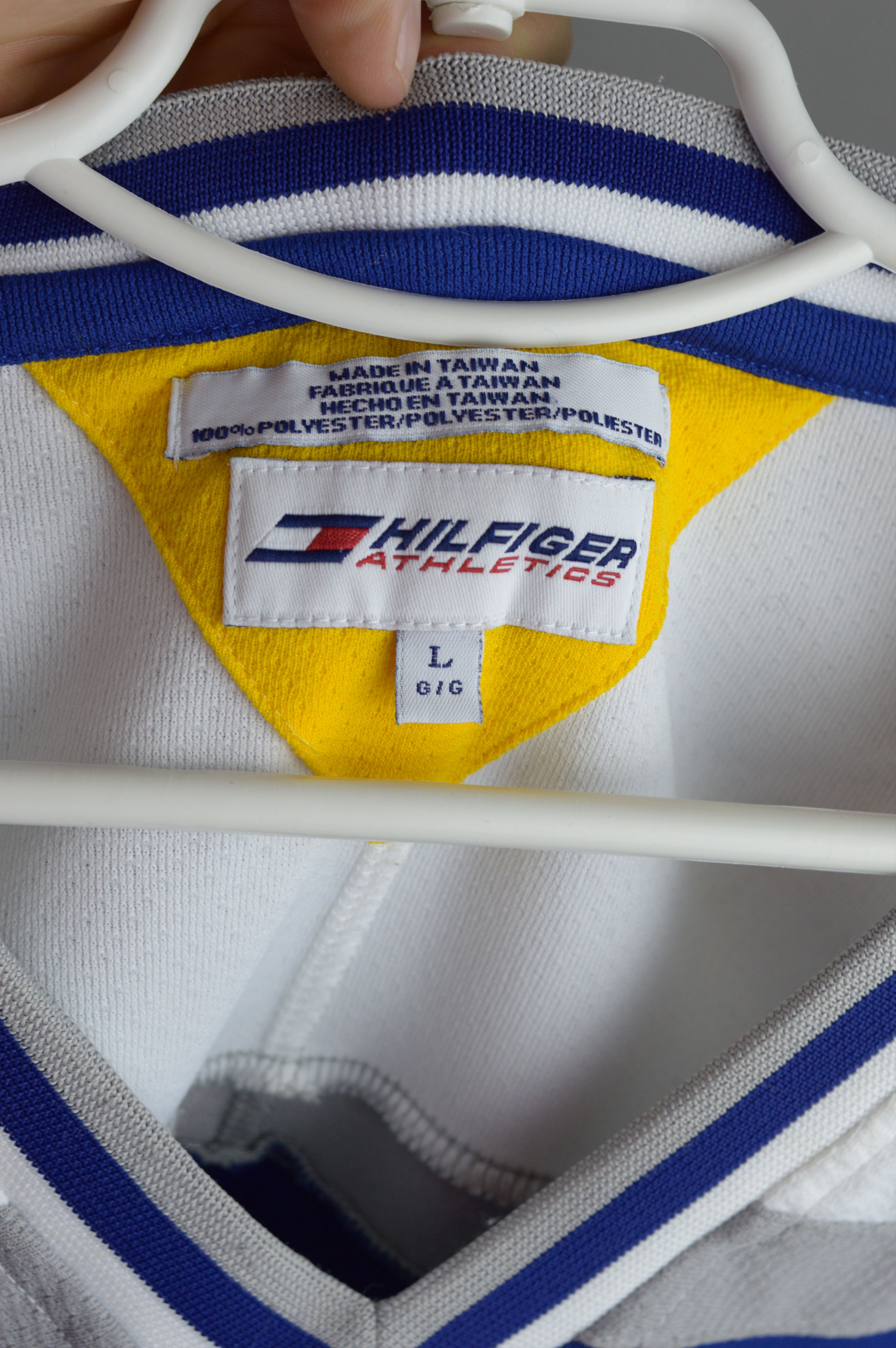 Tommy Hilfiger × Vintage Vintage Tommy Hilfiger 1999 Hilfiger Athletics jersey Size US L / EU 52-54 / 3 - 4 Thumbnail