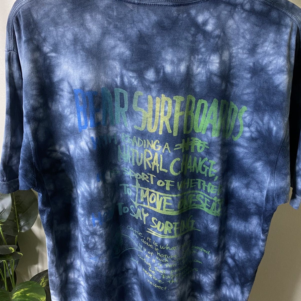 Vintage 2000s Bear Surfboards Tie Dye T Shirt Surfing Surf Size US L / EU 52-54 / 3 - 2 Thumbnail