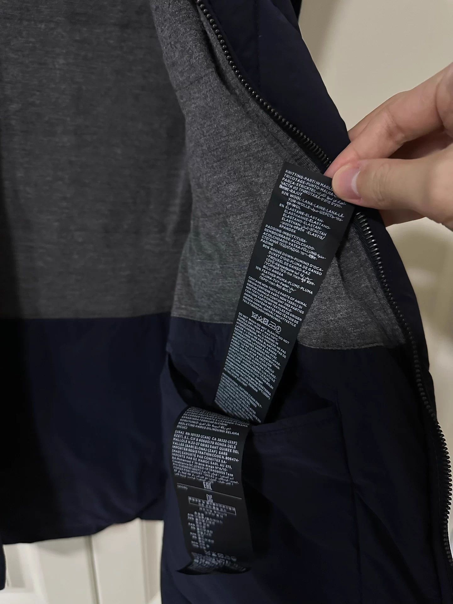 Ermenegildo Zegna Zegna Main Line Navy Wool/Goose Down Down Vest 54 Size US L / EU 52-54 / 3 - 5 Thumbnail