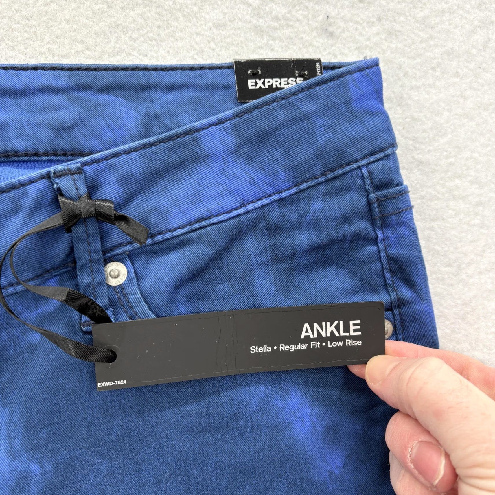 Express Express Jeans Ankle Womens 8 Blue Low Rise Regular Stretch Denim NWT Size 30" / US 8 / IT 44 - 4 Thumbnail