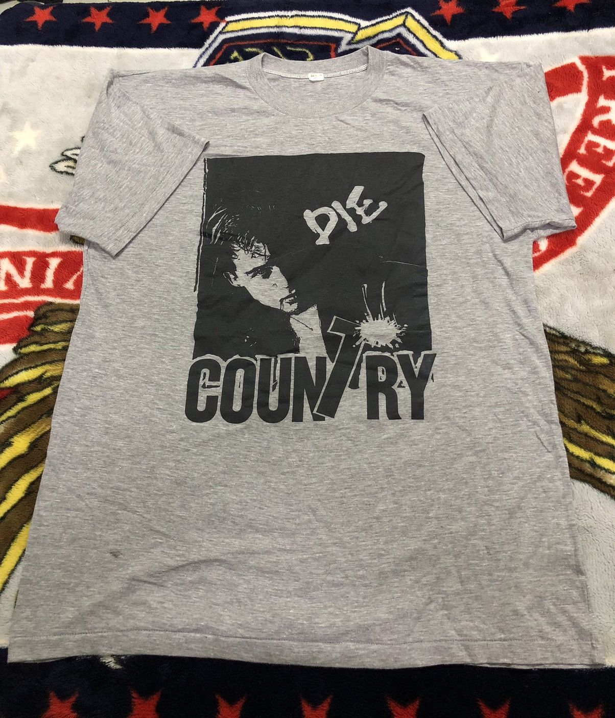 Vintage Vintage Tee Die Rare Size US S / EU 44-46 / 1 - 1 Thumbnail