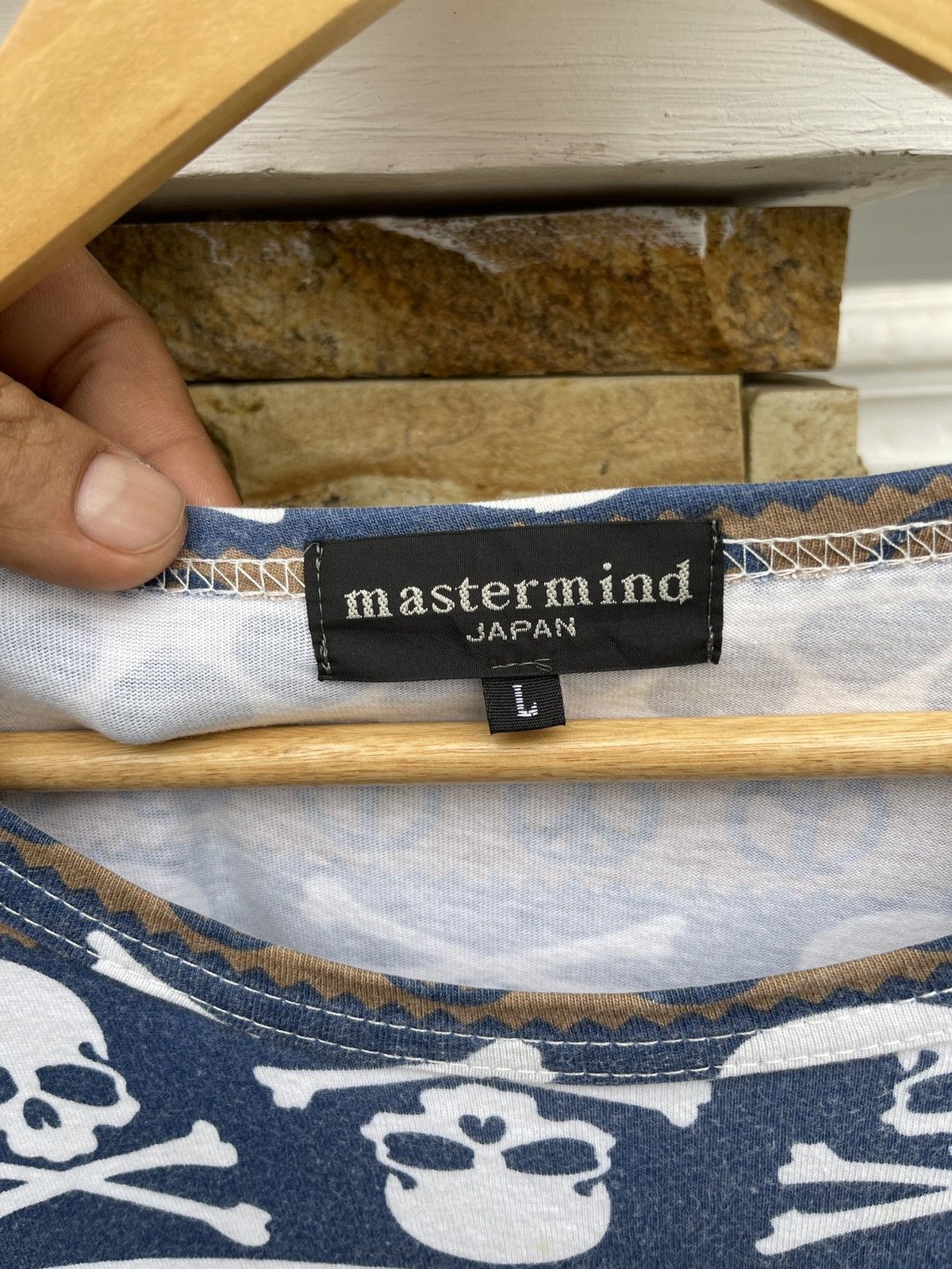 Japanese Brand Last Drop🔥Rare🔥Vintage Mastermind Skull All Over Print Tee Size US L / EU 52-54 / 3 - 5 Thumbnail
