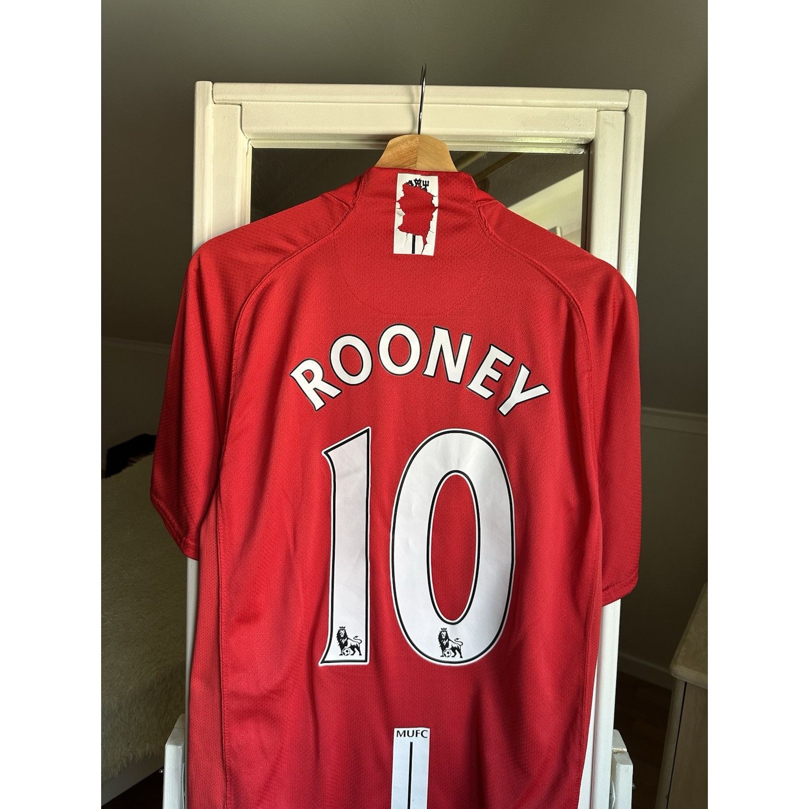 Nike MANCHESTER UNITED ROONEY 2007 2009 HOME SHIRT JERSEY NIKE Size US M / EU 48-50 / 2 - 2 Thumbnail