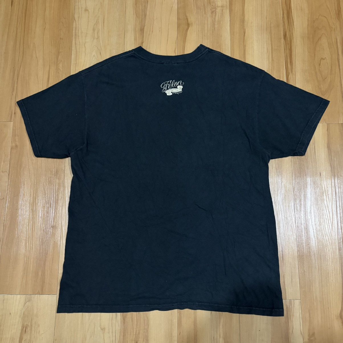 Vintage Felon clothing rise die tattoo t-shirt Size US L / EU 52-54 / 3 - 3 Thumbnail