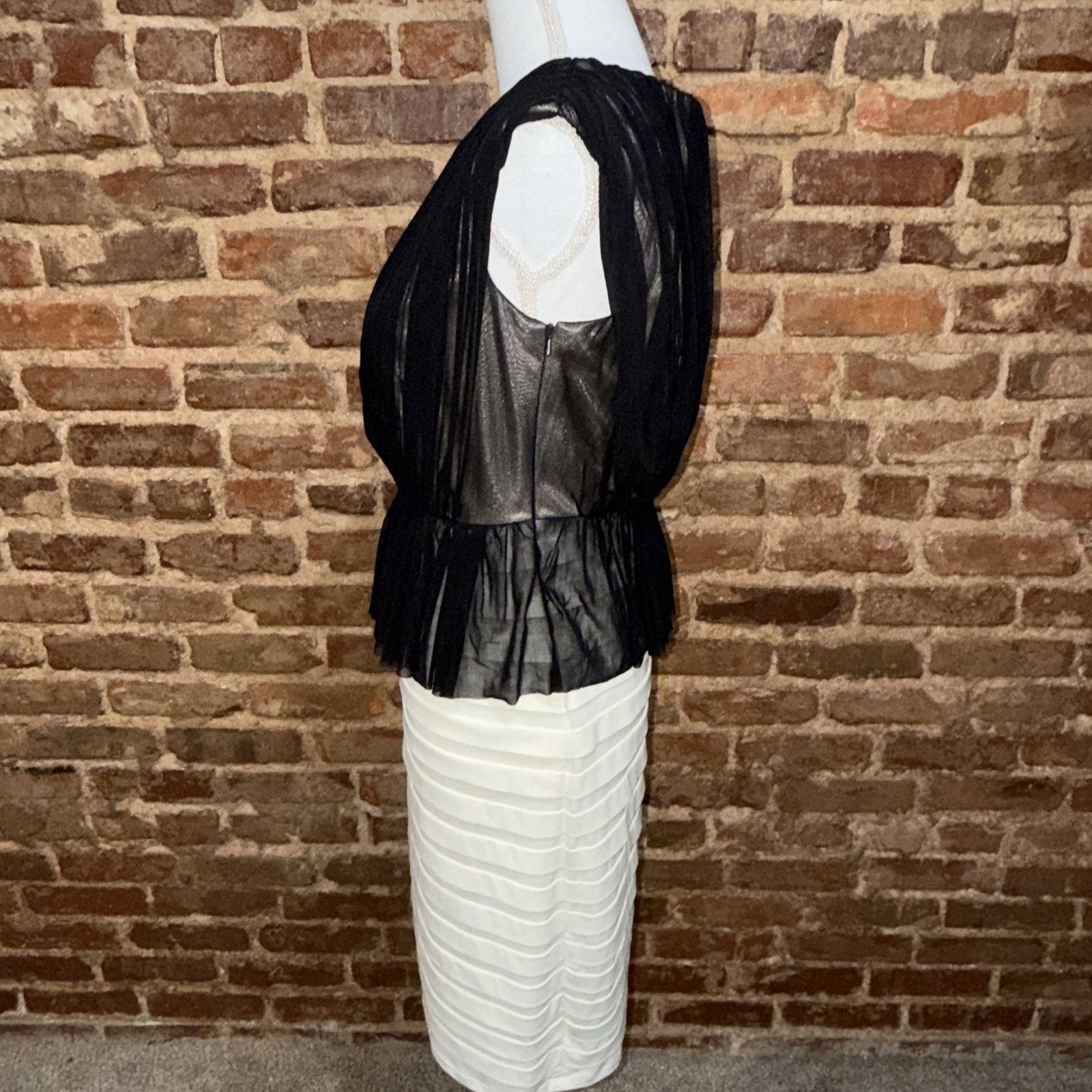 Other Women’s Black Sheer Peplum Pleated Dress Goth Party Sz 8 Size M / US 6-8 / IT 42-44 - 2 Thumbnail