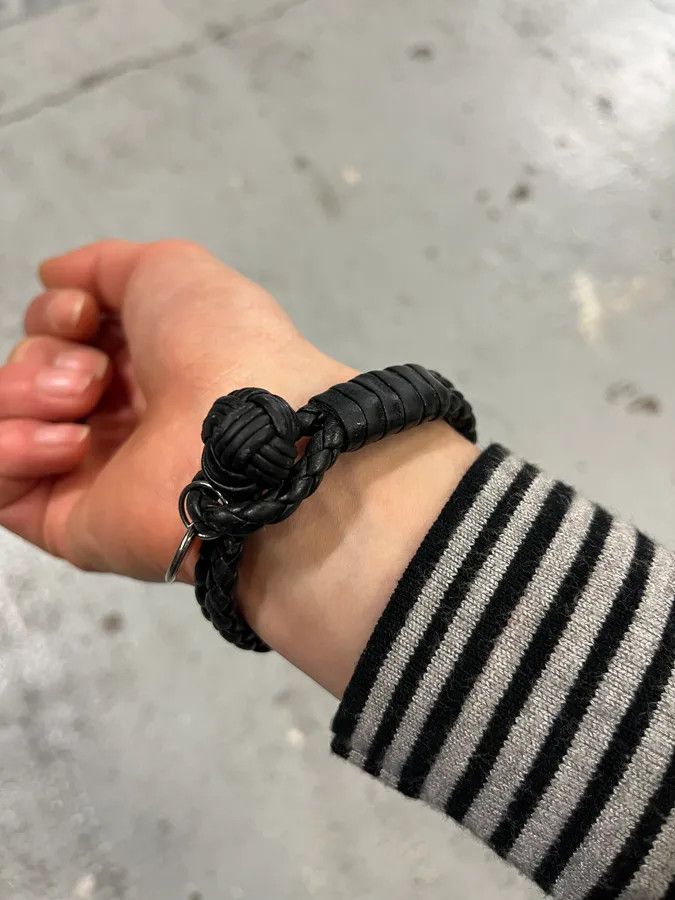 Bottega Veneta Bottega Veneta Knotted Closure Black Leather Bracelet Size ONE SIZE - 4 Thumbnail