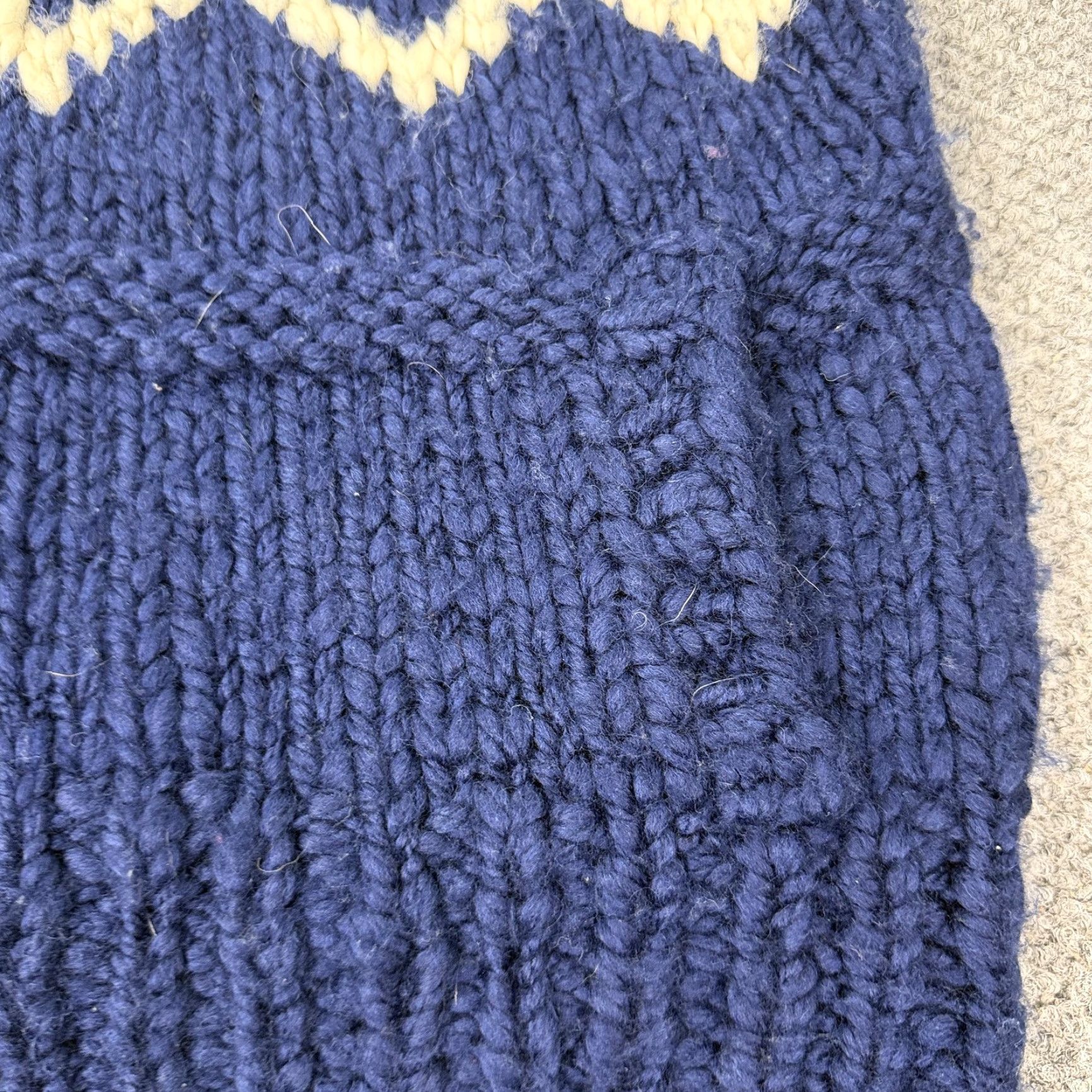 American Eagle Outfitters American Eagle Outfitters Sweater Vest Women XL Navy Wool Blend Zip Fair Isle Knit Pockets Womens Size XL / US 12-14 / IT 48-50 - 3 Thumbnail