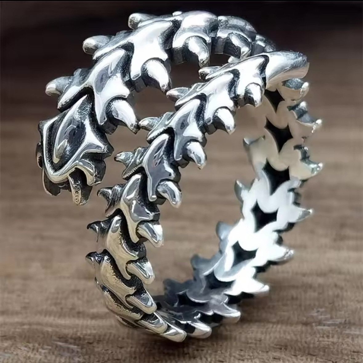 Jewelry Retro Punk Centipede Ring Size ONE SIZE - 1 Thumbnail