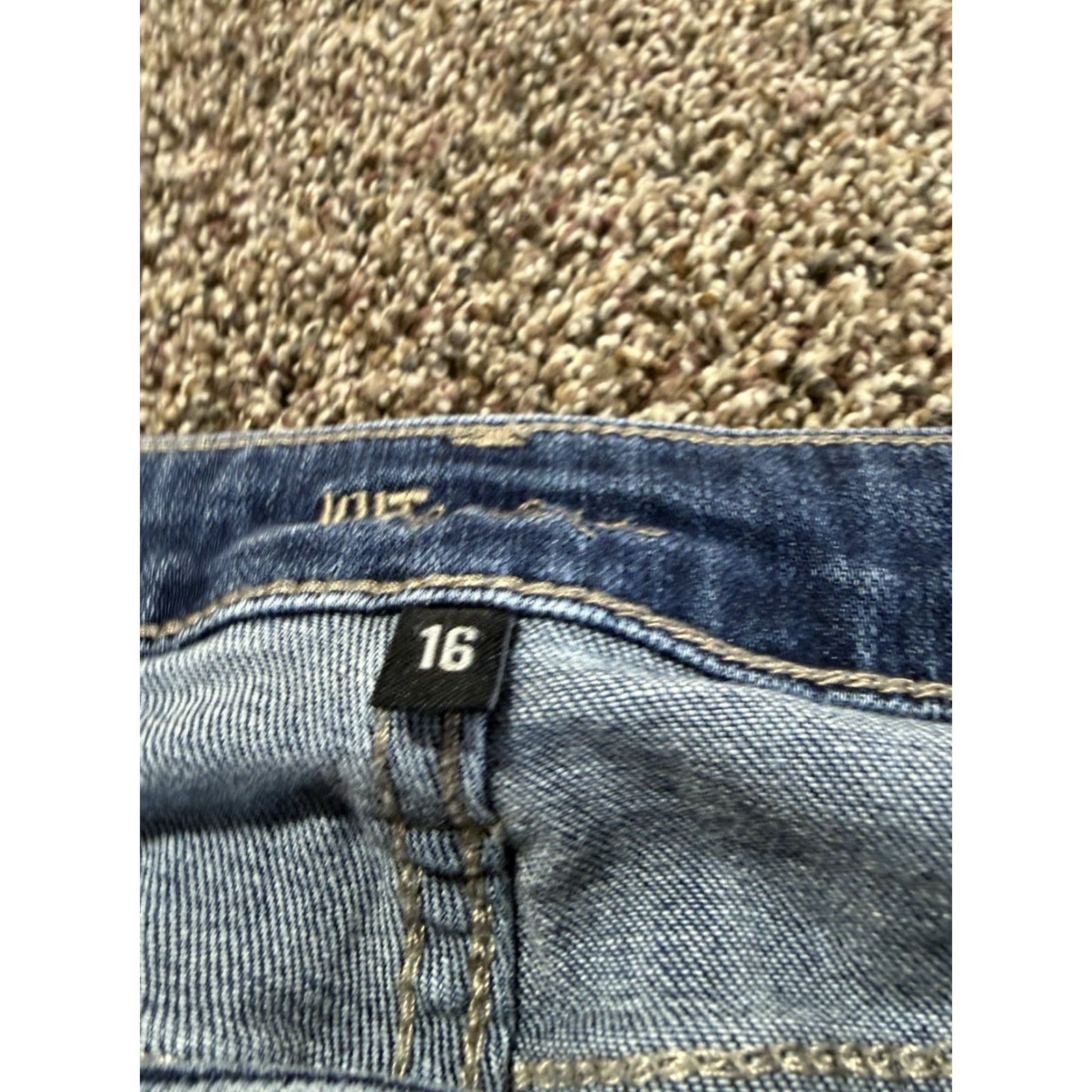 Vintage KUT from the Kloth Boyfriend Jeans Size 18 Blue Denim Flex Distress Women's Jeans Regular 5-Pocket Design Inseam 32 in Adult Women Size 40" / US 18 - 5 Thumbnail