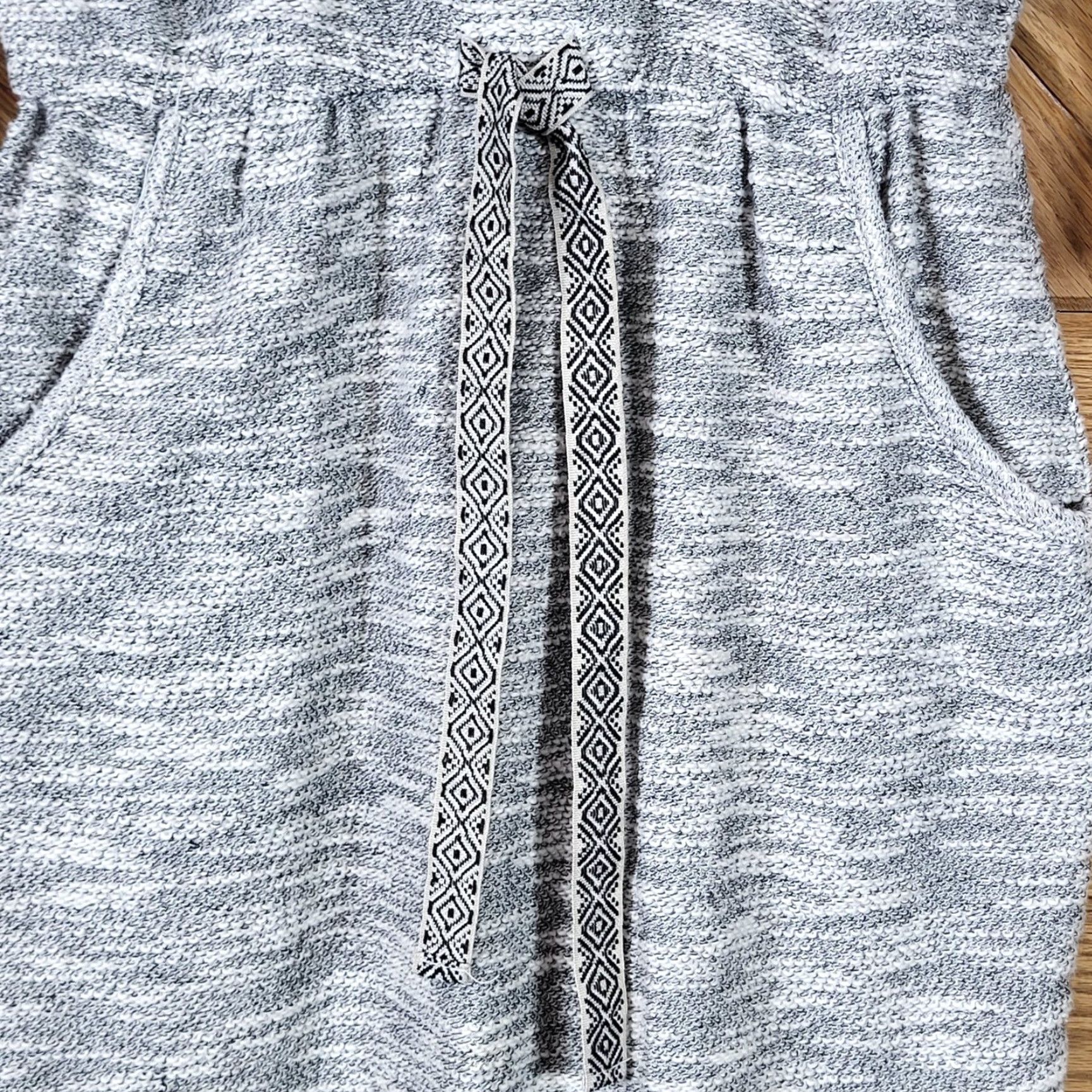 Vintage Maurices Knit Dress Womens Size S Raglan Sleeve Drawstring Pockets Grey Knit Dress Casual Womens S Grey 34" length Pockets Raglan Dress Maurices Size S / US 4 / IT 40 - 3 Thumbnail